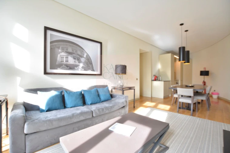 Apartamento T3 para Arrendamento férias em Misericórdia Foto 4