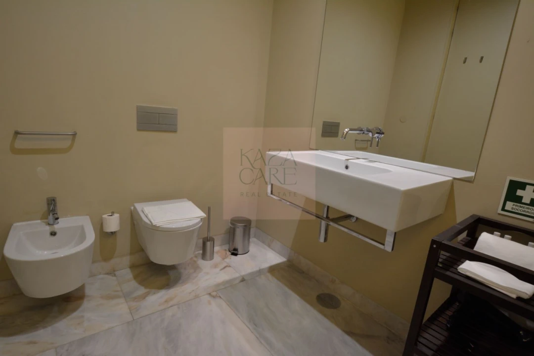 Apartamento T2 para Arrendamento férias em Misericórdia Foto 12