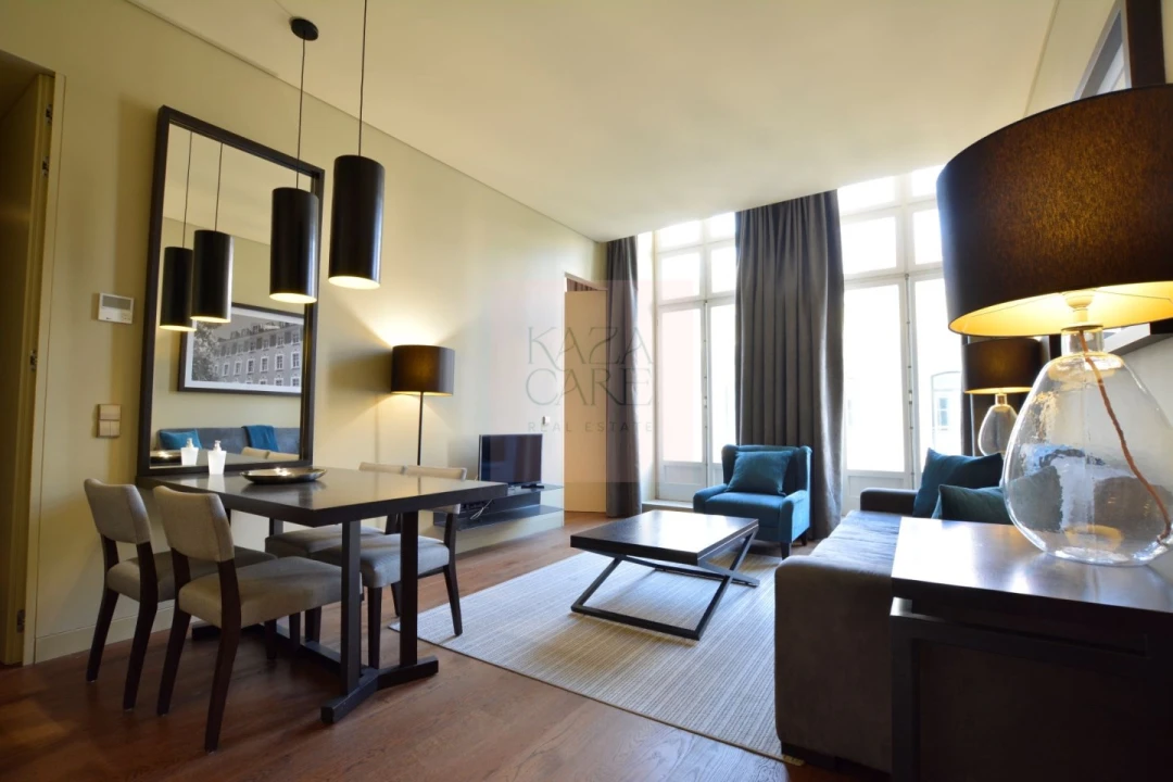 Apartamento T2 para Arrendamento férias em Misericórdia Foto 2