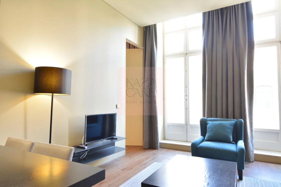 Apartamento T2 para Arrendamento férias em Misericórdia Foto 3