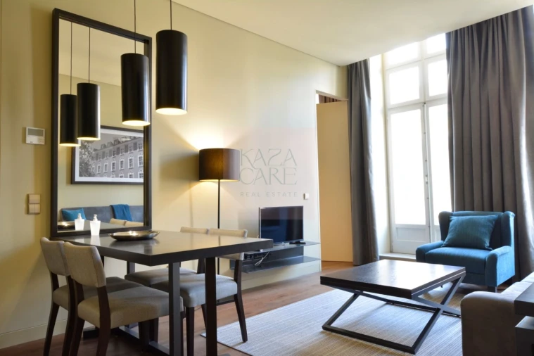 Apartamento T2 para Arrendamento férias em Misericórdia Foto 4