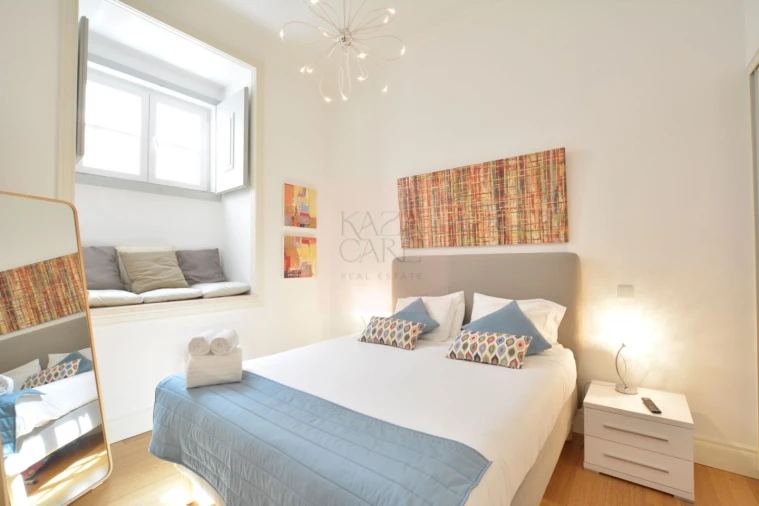 Apartamento T1 para Arrendamento férias em Santa Maria Maior Foto 14