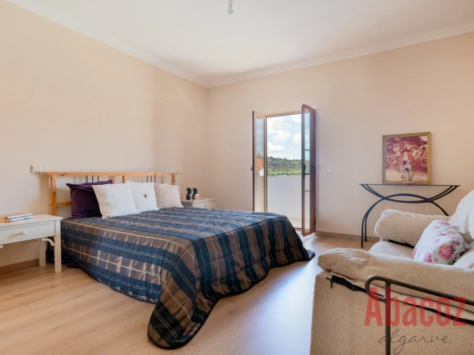 Moradia T4 para Venda em Silves Foto 15