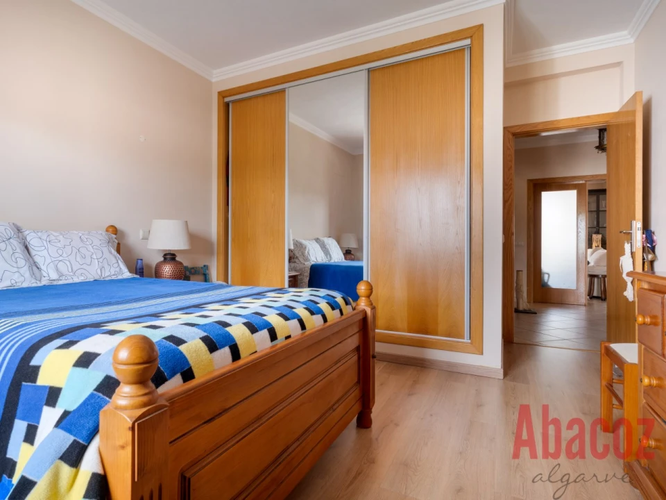 Moradia T4 para Venda em Silves Foto 9