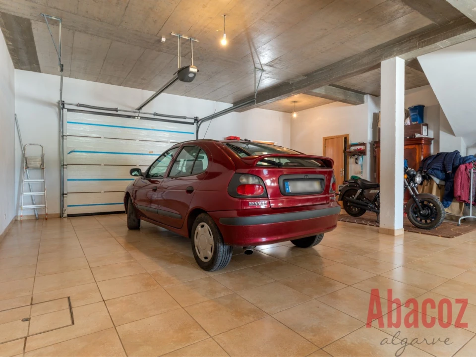 Moradia T4 para Venda em Silves Foto 24