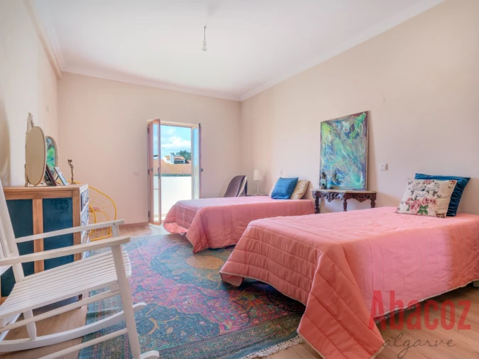 Moradia T4 para Venda em Silves Foto 12