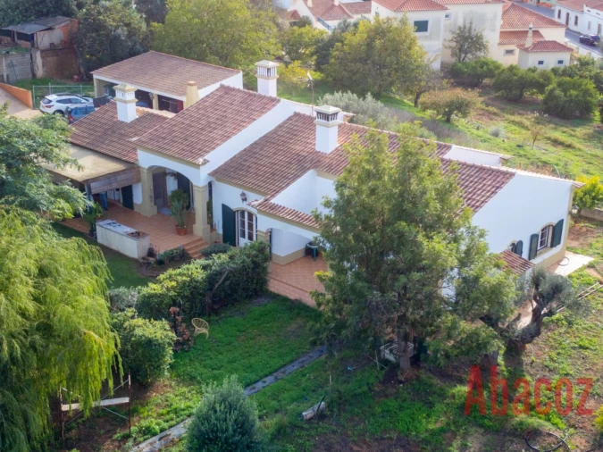 Moradia T4 para Venda em São Bartolomeu de Messines Foto 3