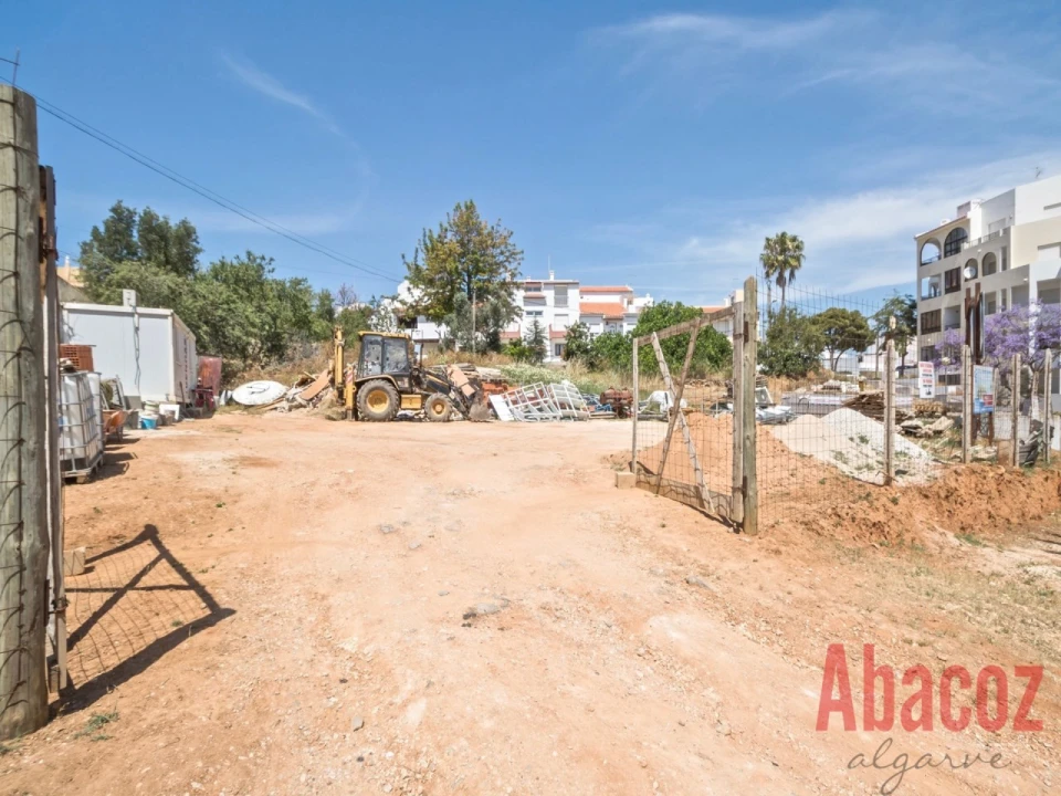 Terreno P/ Prédio para Venda em Ferragudo Foto 2