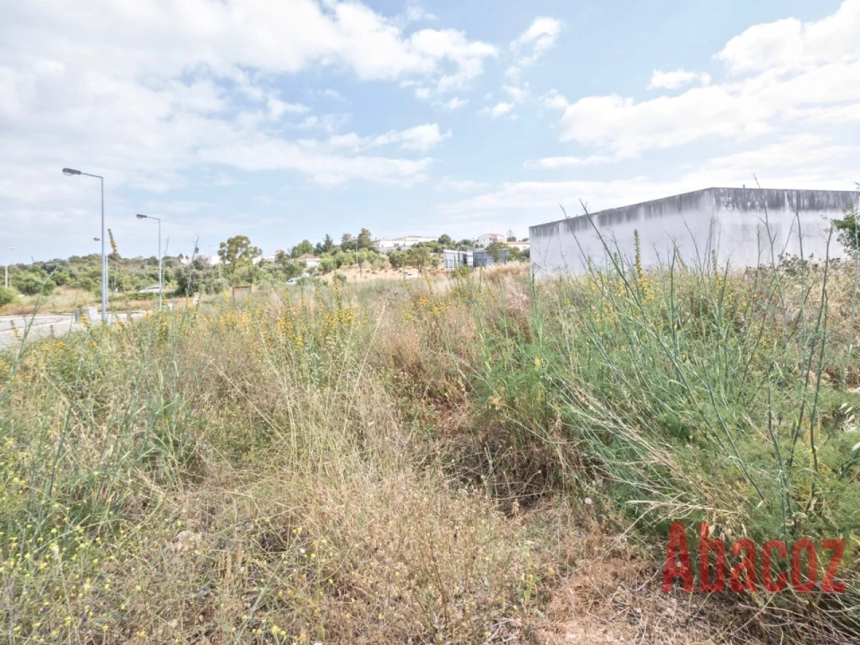 Terreno P/ Prédio para Venda em Estômbar e Parchal Foto 3