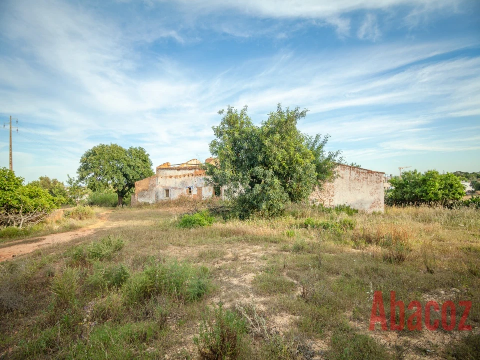 Terreno P/ Prédio para Venda em Quelfes Foto 5