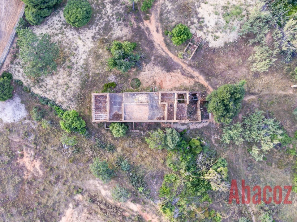 Terreno P/ Prédio para Venda em Quelfes Foto 10