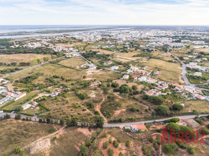 Terreno P/ Prédio para Venda em Quelfes Foto 6