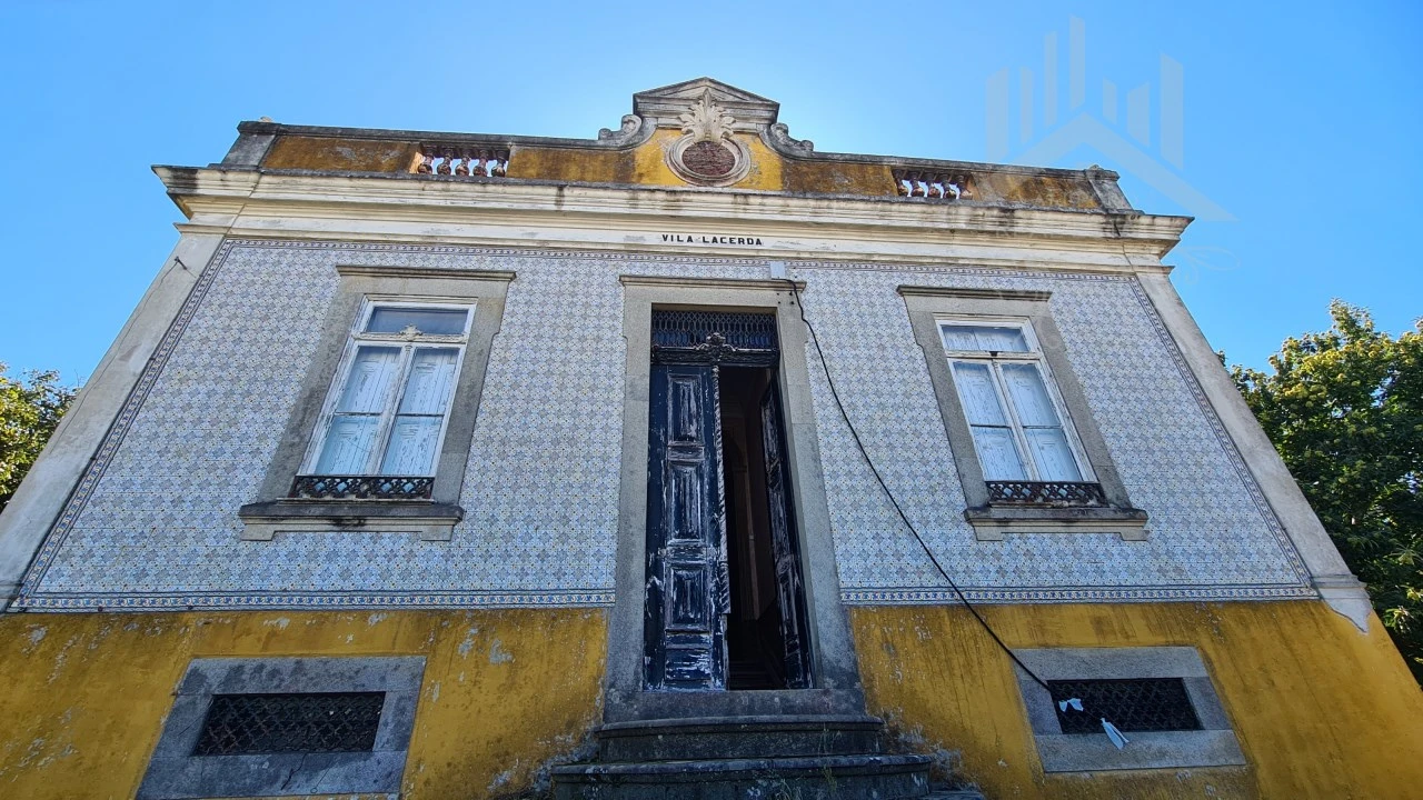 Moradia T9 para Venda em Grijó e Sermonde Foto 9