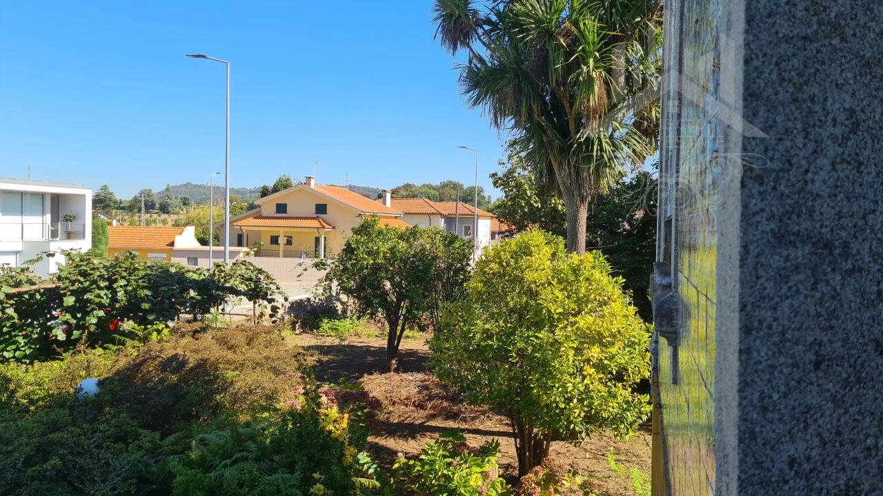 Moradia T9 para Venda em Grijó e Sermonde Foto 28