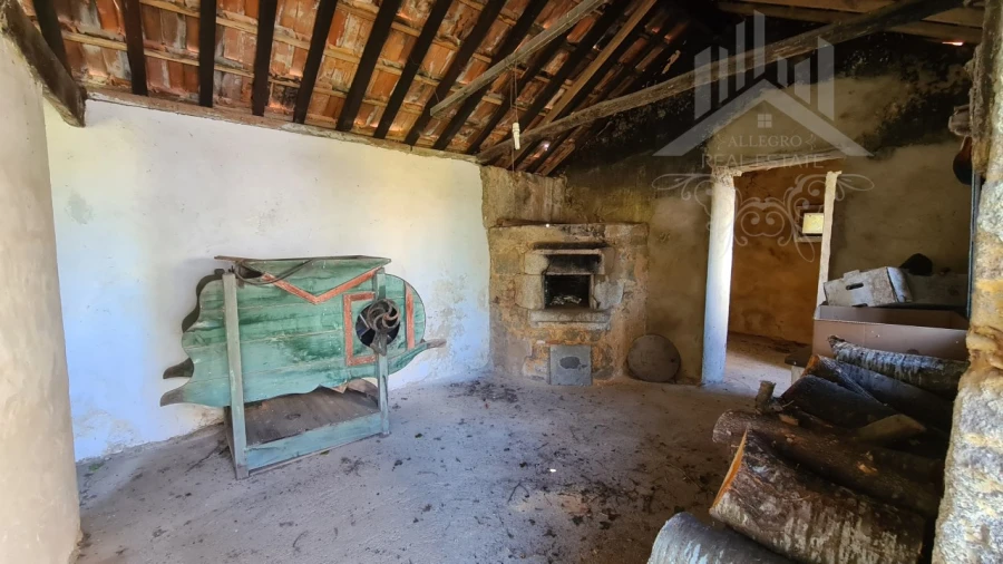 Moradia T9 para Venda em Grijó e Sermonde Foto 27