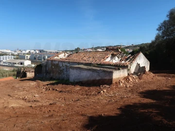 Quinta T1 para Venda em Santiago do Cacém, Santa Cruz e São Bartolomeu da Serra