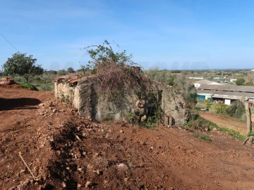 Quinta T1 para Venda em Santiago do Cacém, Santa Cruz e São Bartolomeu da Serra