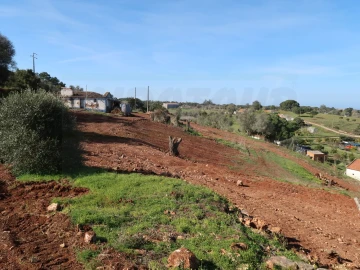 Quinta T1 para Venda em Santiago do Cacém, Santa Cruz e São Bartolomeu da Serra