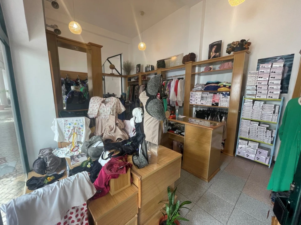 Loja para Venda em Grândola e Santa Margarida da Serra Foto 2