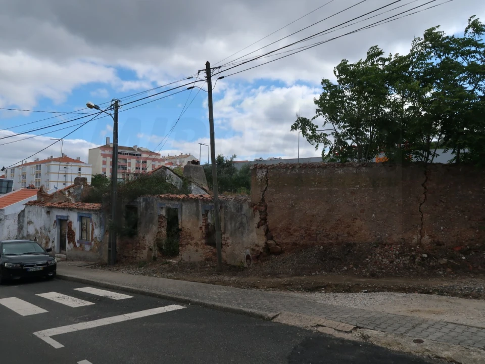 Terreno para Venda em Santiago do Cacém, Santa Cruz e São Bartolomeu da Serra Foto 5