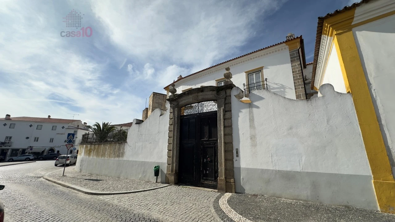 Moradia T30 para Venda em Évora (São Mamede, Sé, São Pedro e Santo Antão) Foto 12