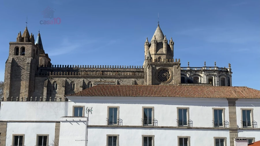 Moradia T30 para Venda em Évora (São Mamede, Sé, São Pedro e Santo Antão) Foto 10