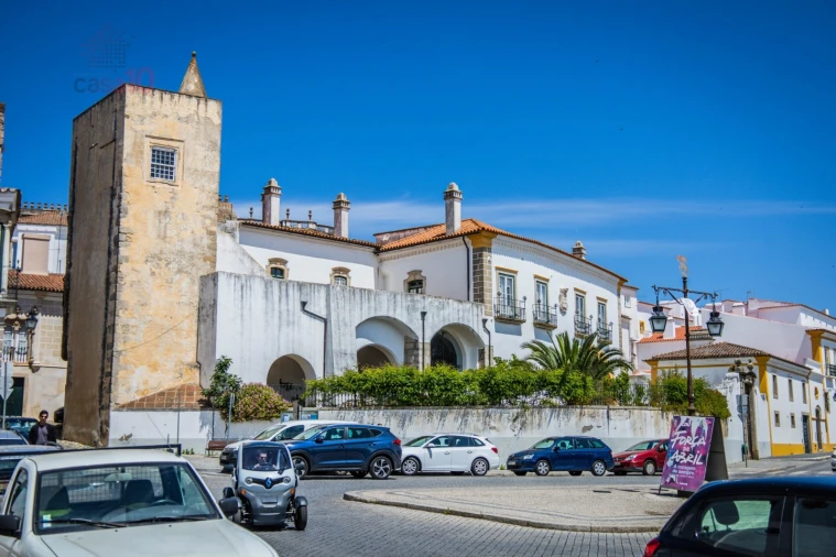 Moradia T30 para Venda em Évora (São Mamede, Sé, São Pedro e Santo Antão) Foto 4