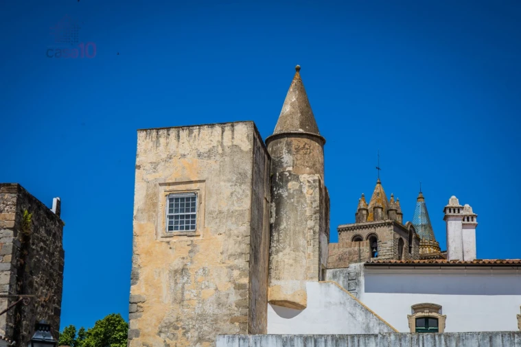 Moradia T30 para Venda em Évora (São Mamede, Sé, São Pedro e Santo Antão) Foto 9
