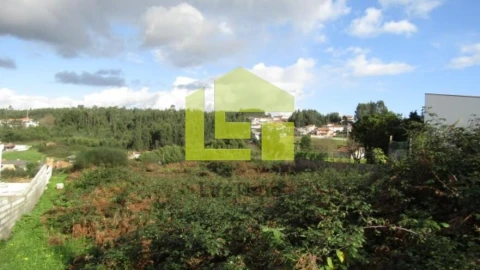 Terreno para Venda em Nogueira da Regedoura