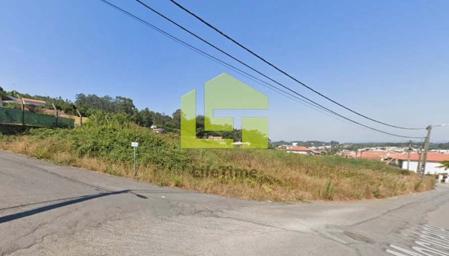 Terreno para Venda em Nogueira da Regedoura Foto 30