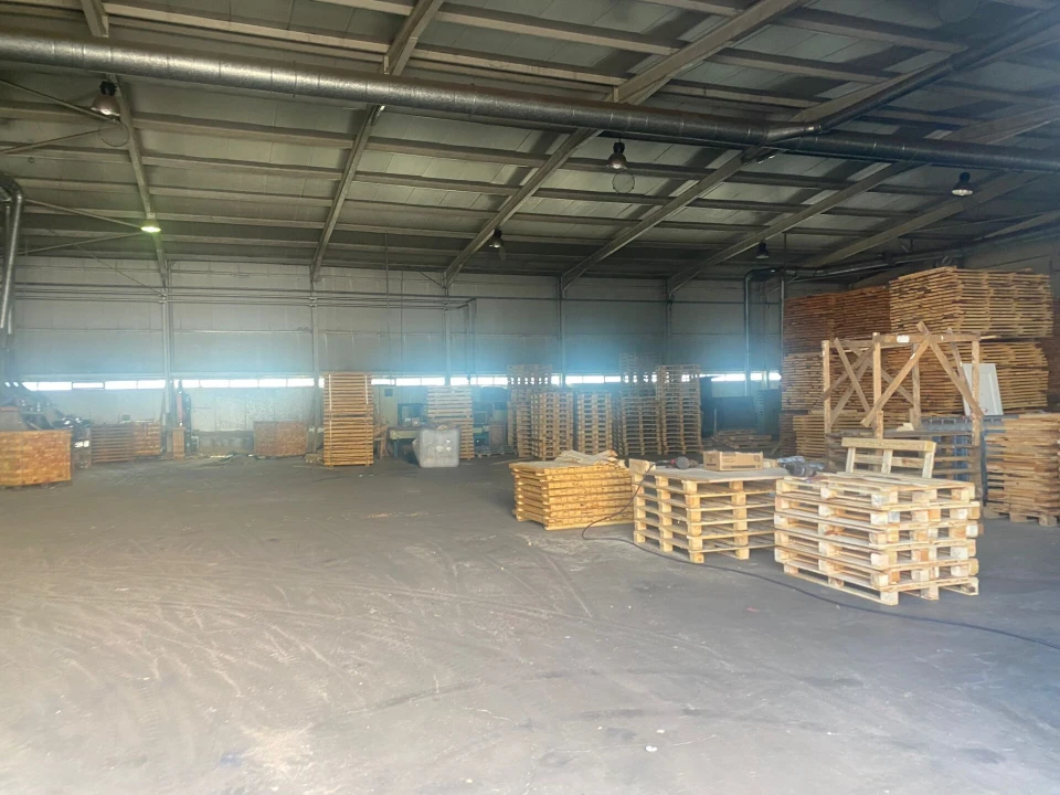 Armazém para Arrendamento em Barco Foto 1