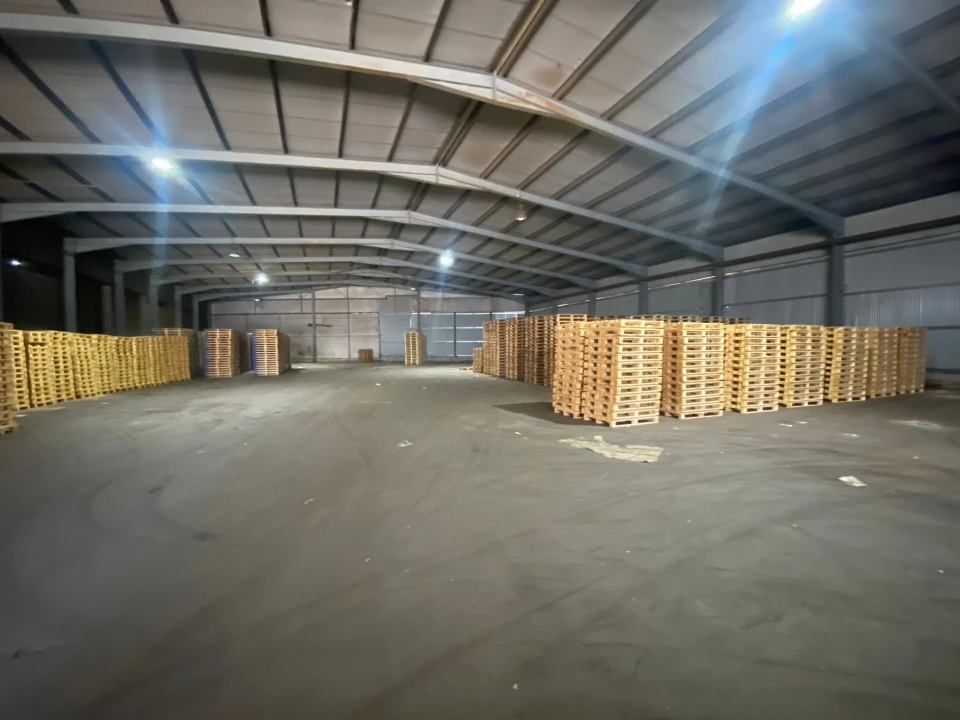 Armazém para Arrendamento em Barco Foto 1