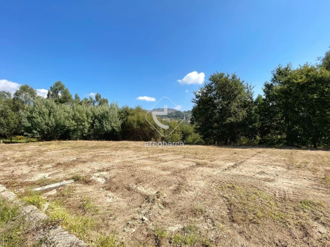 Terreno para Venda em Aguiã