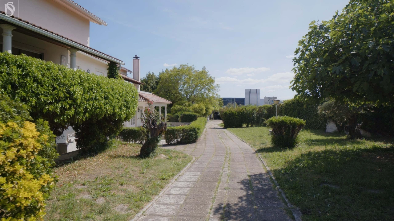 Moradia T7 para Venda em Torres Novas (Santa Maria, Salvador e Santiago) Foto 50