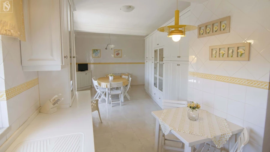 Moradia T7 para Venda em Torres Novas (Santa Maria, Salvador e Santiago) Foto 10