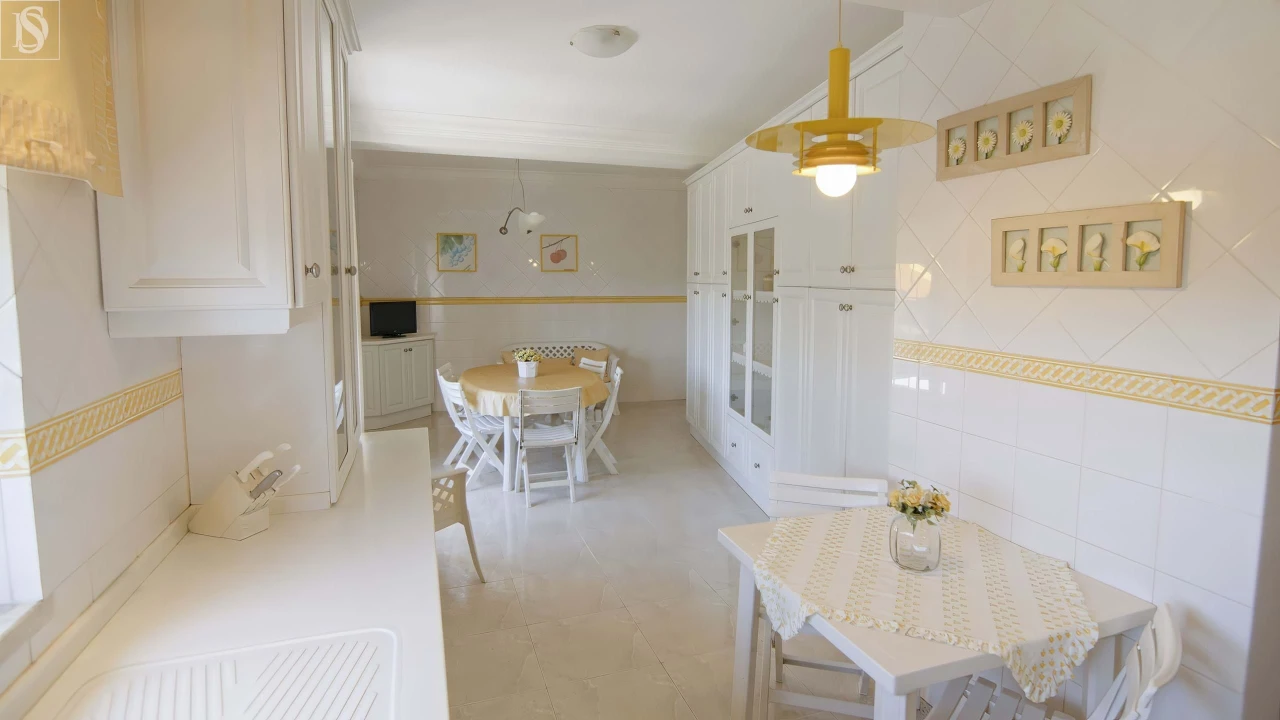 Moradia T7 para Venda em Torres Novas (Santa Maria, Salvador e Santiago) Foto 10