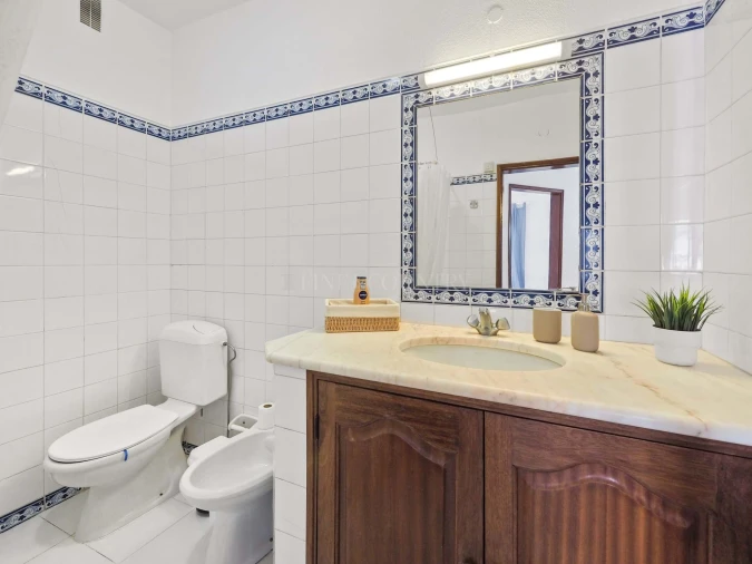 Apartamento T1 para Venda em Lagoa e Carvoeiro Foto 12