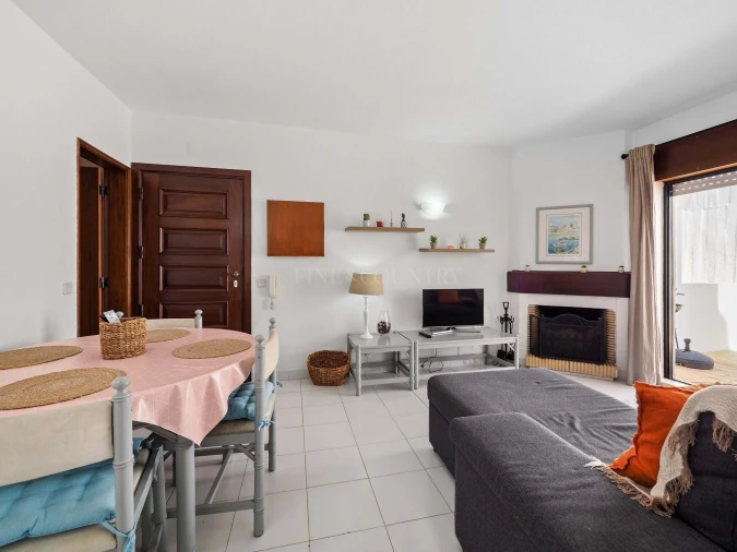 Apartamento T1 para Venda em Lagoa e Carvoeiro Foto 4
