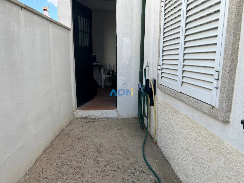 Moradia T5 para Venda em Ladoeiro Foto 16