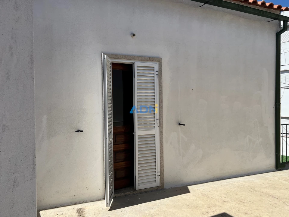 Moradia T5 para Venda em Ladoeiro Foto 21