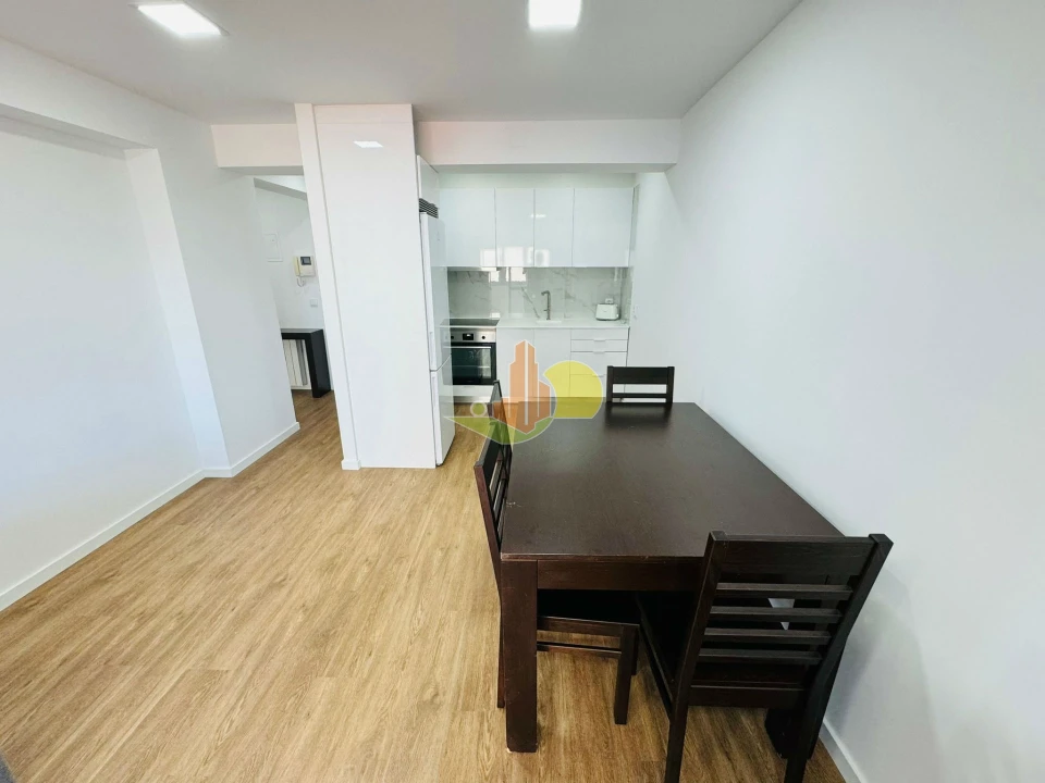 Apartamento T1 para Venda em Buarcos Foto 11