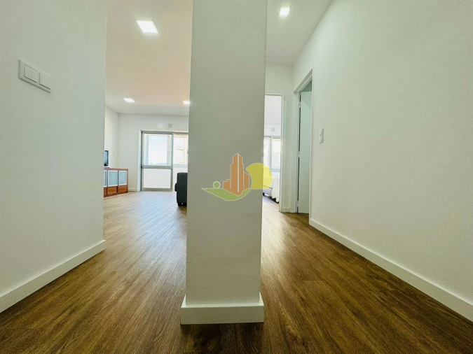 Apartamento T1 para Venda em Buarcos Foto 15