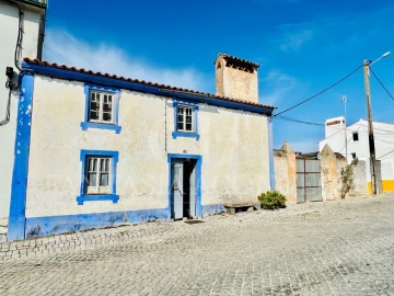 Moradia T4 para Venda em Crato e Mártires, Flor da Rosa e Vale do Peso