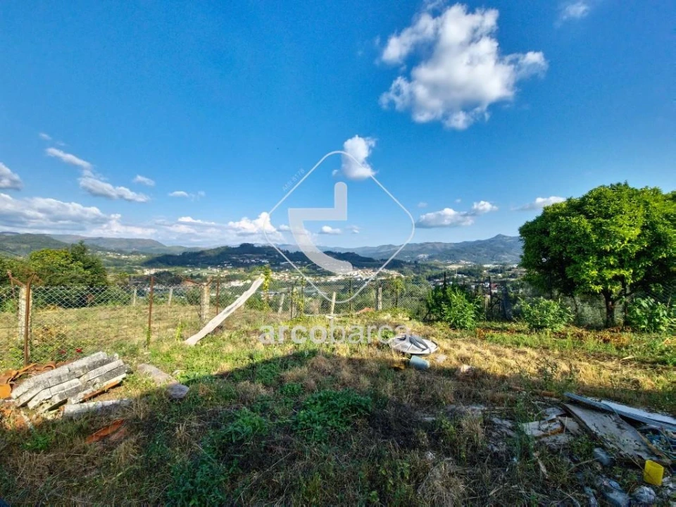 Terreno para Venda em Arcos de Valdevez (São Paio) e Giela Foto 12