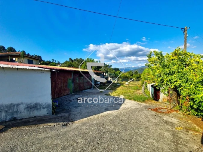Terreno para Venda em Arcos de Valdevez (São Paio) e Giela Foto 3