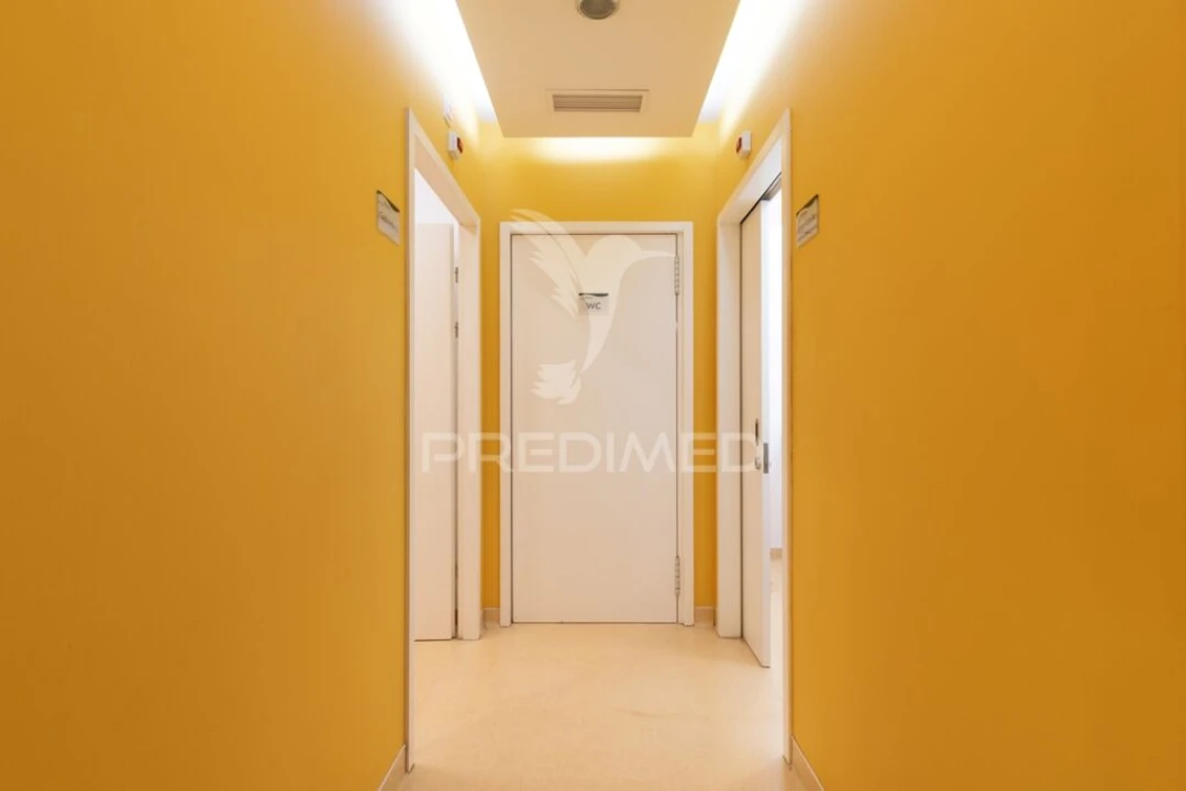 Loja para Venda em Olhão Foto 16