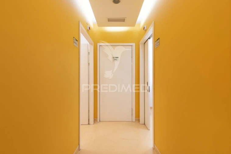 Loja para Venda em Olhão Foto 16
