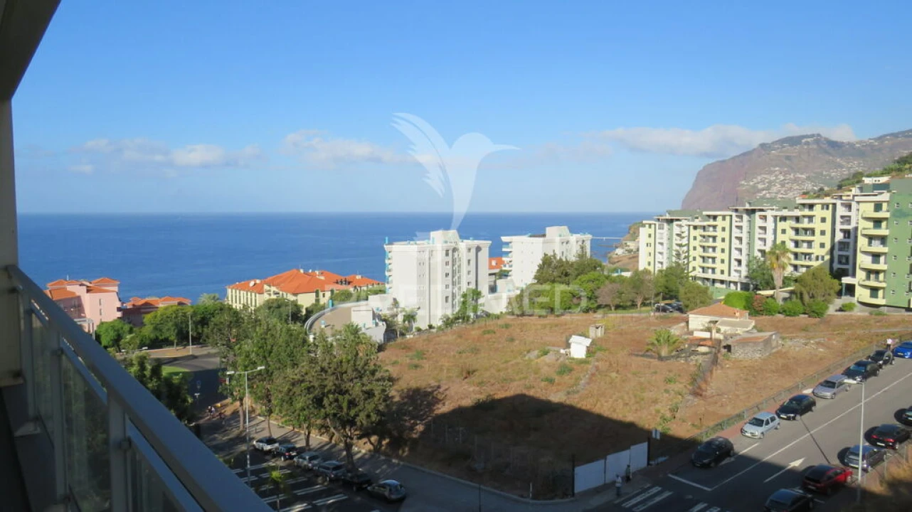 Apartamento T3 para Venda em São Martinho Foto 1