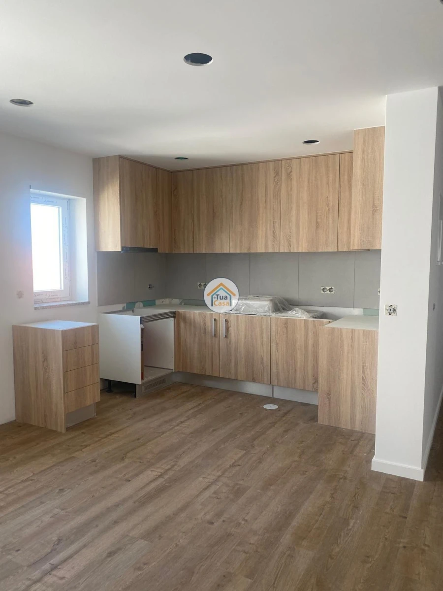 Apartamento T1 para Venda em Praia de Mira Foto 3