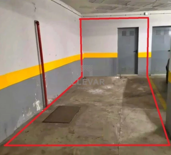 Apartamento T1 para Venda em Caniço Foto 8